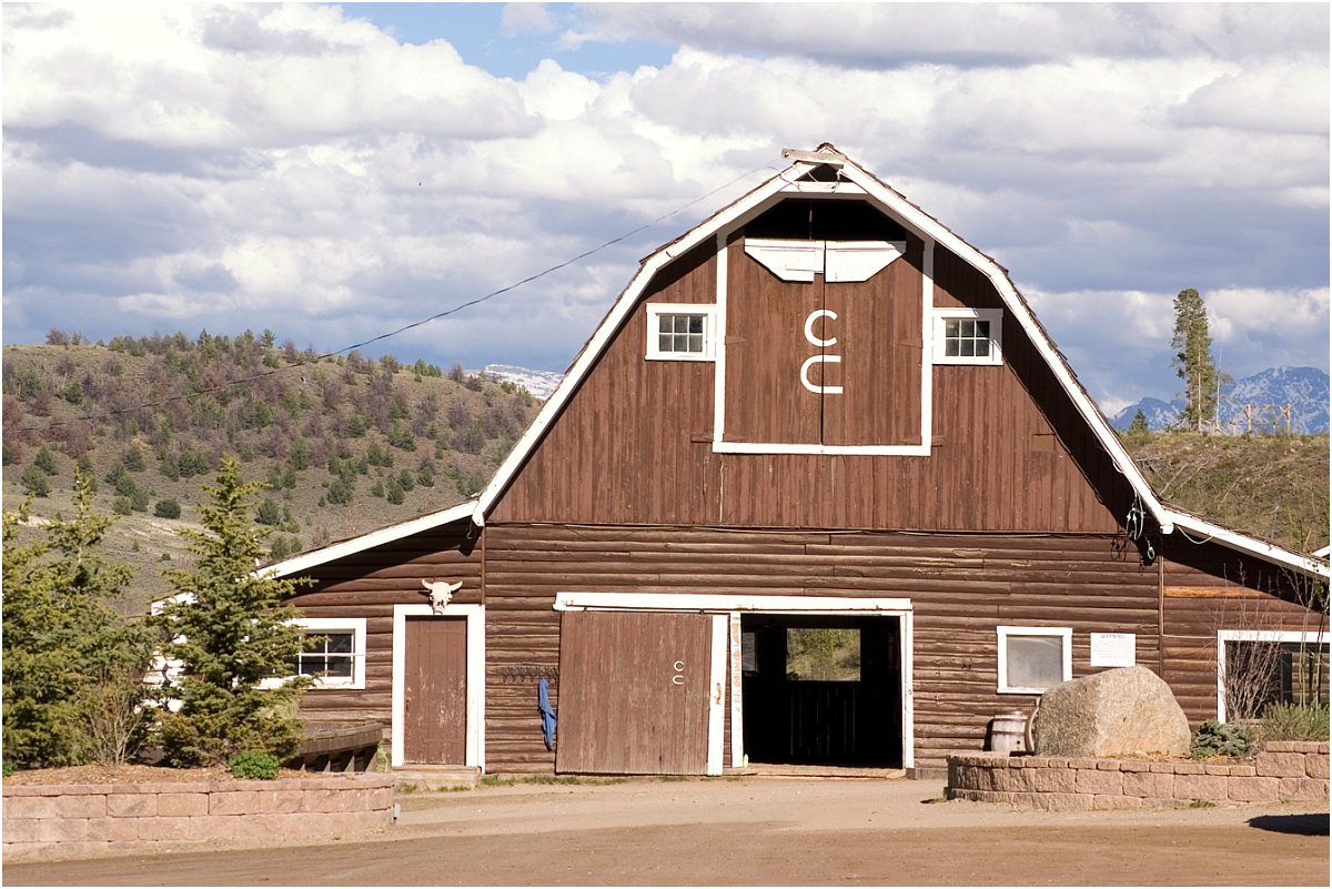 wooden barn,C Lazy U Ranch, Granby, Colorado Wedding Photography, Mountain Wedding Photographer